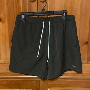HUK Men’s 5.5” Volley Swim Trunks Medium